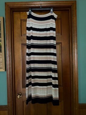 Max Studio Black and Cream Striped Maxi Skirt